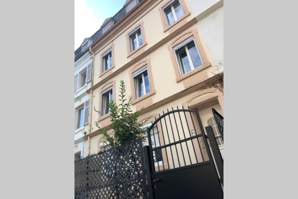 S'Capades 2 Mulhouse - Wifi Netflix Appartement Buitenkant foto